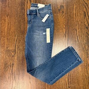 Old Navy Women's Curvy Skinny Jeans